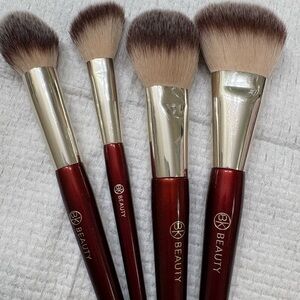 Brand New “BK Beauty” makeup brushes